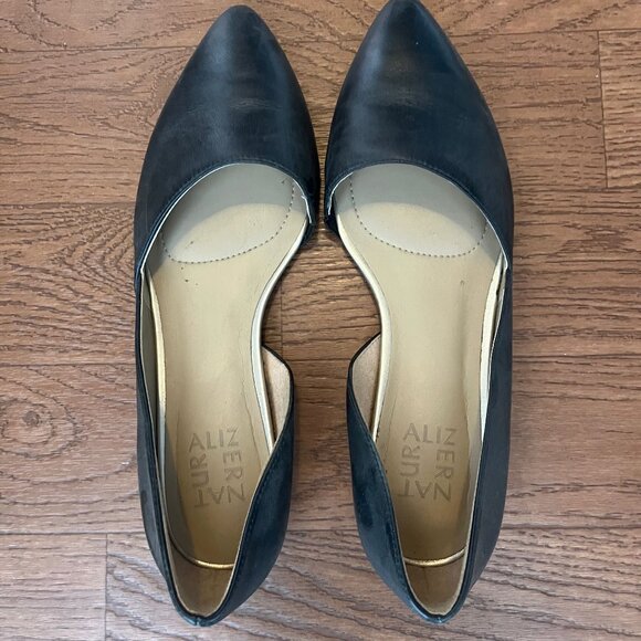 Naturalizer Pointy Toe Shoes - 8W - Picture 4 of 7